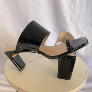 Louise et Cie Lo-Lula Black Patent Leather Heels
